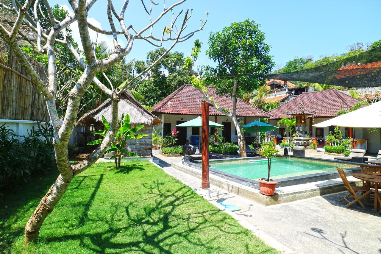 Sunjaya Kubu Guesthouse 누사 렘봉안 외부 사진
