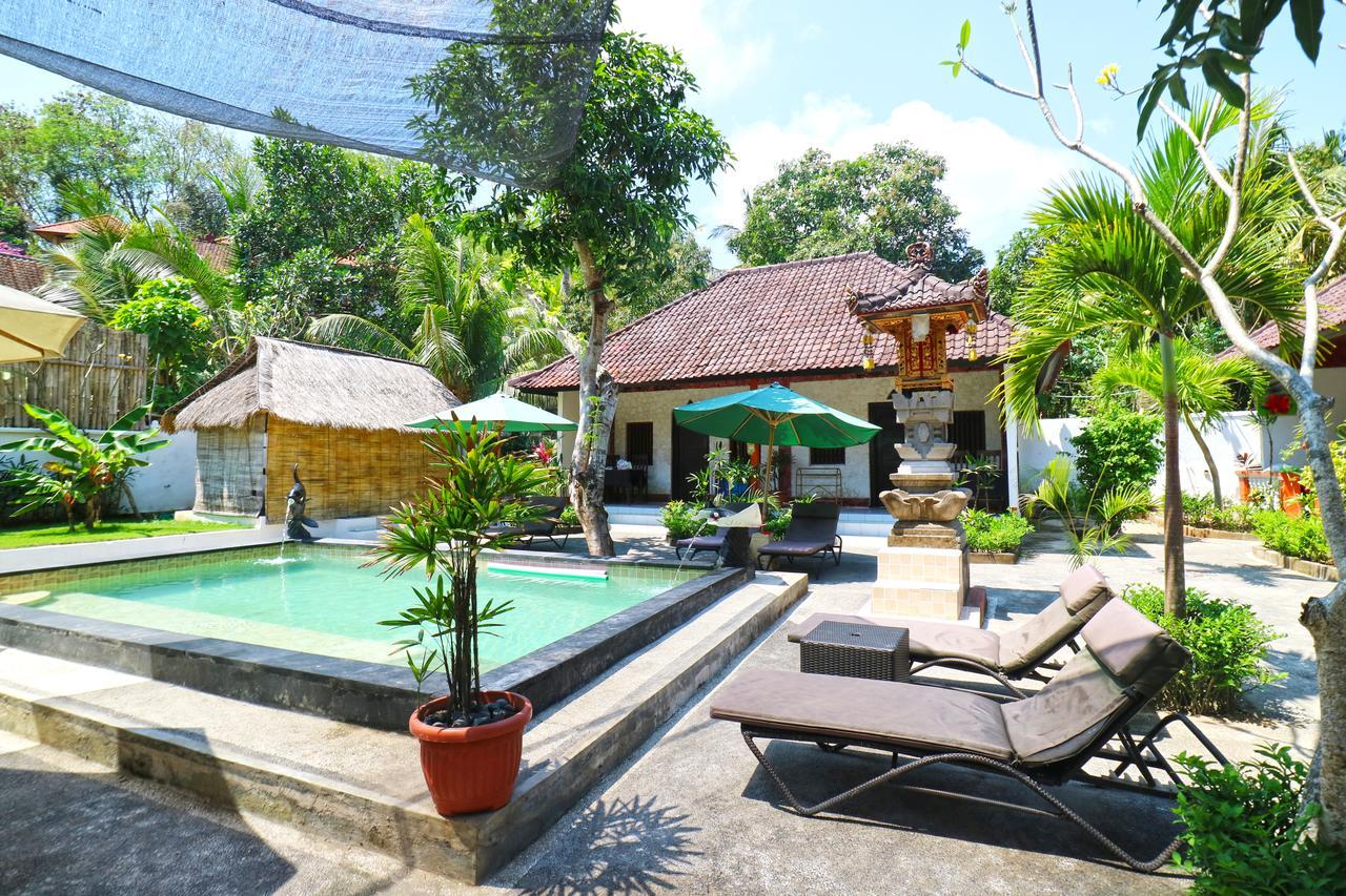 Sunjaya Kubu Guesthouse 누사 렘봉안 외부 사진