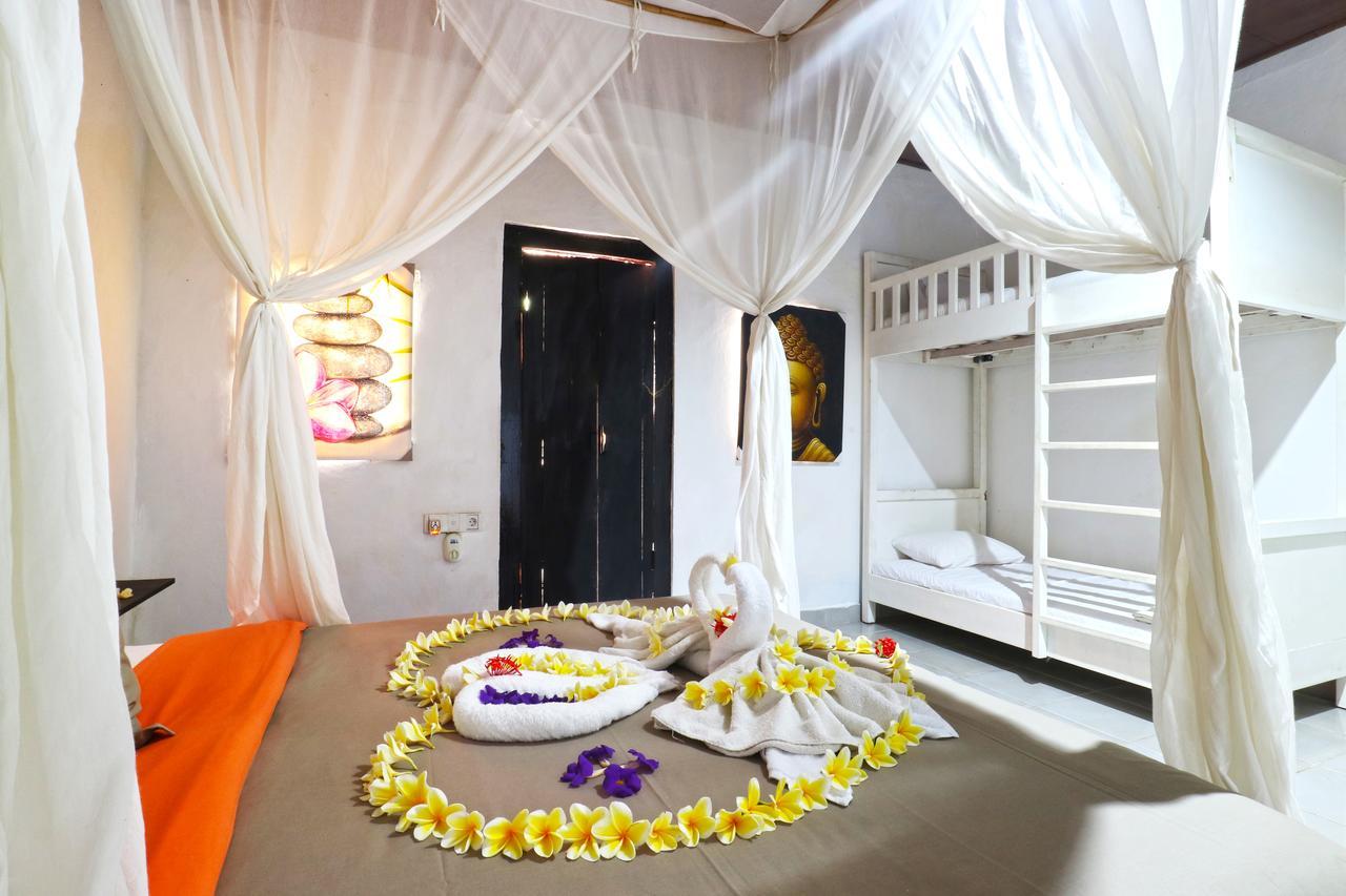 Sunjaya Kubu Guesthouse 누사 렘봉안 외부 사진
