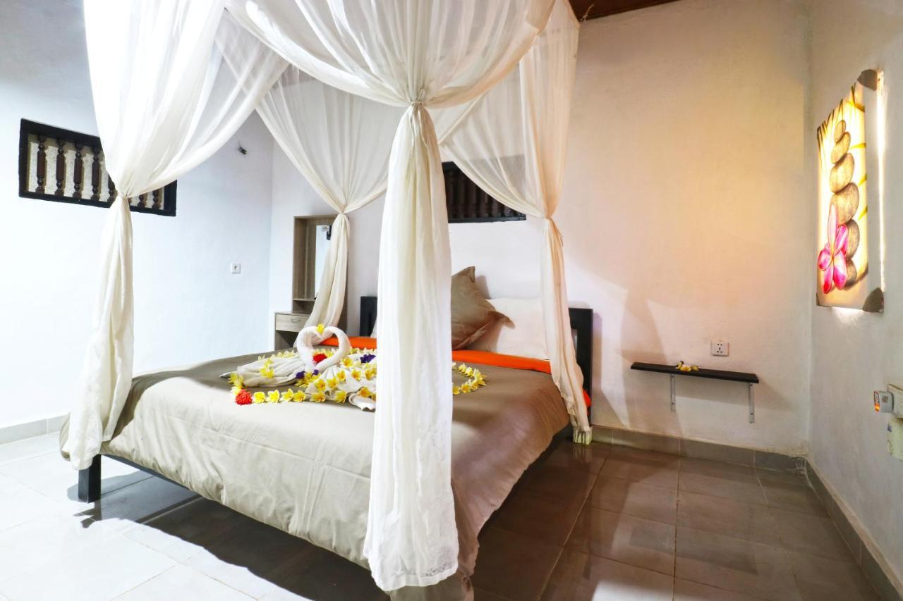 Sunjaya Kubu Guesthouse 누사 렘봉안 외부 사진